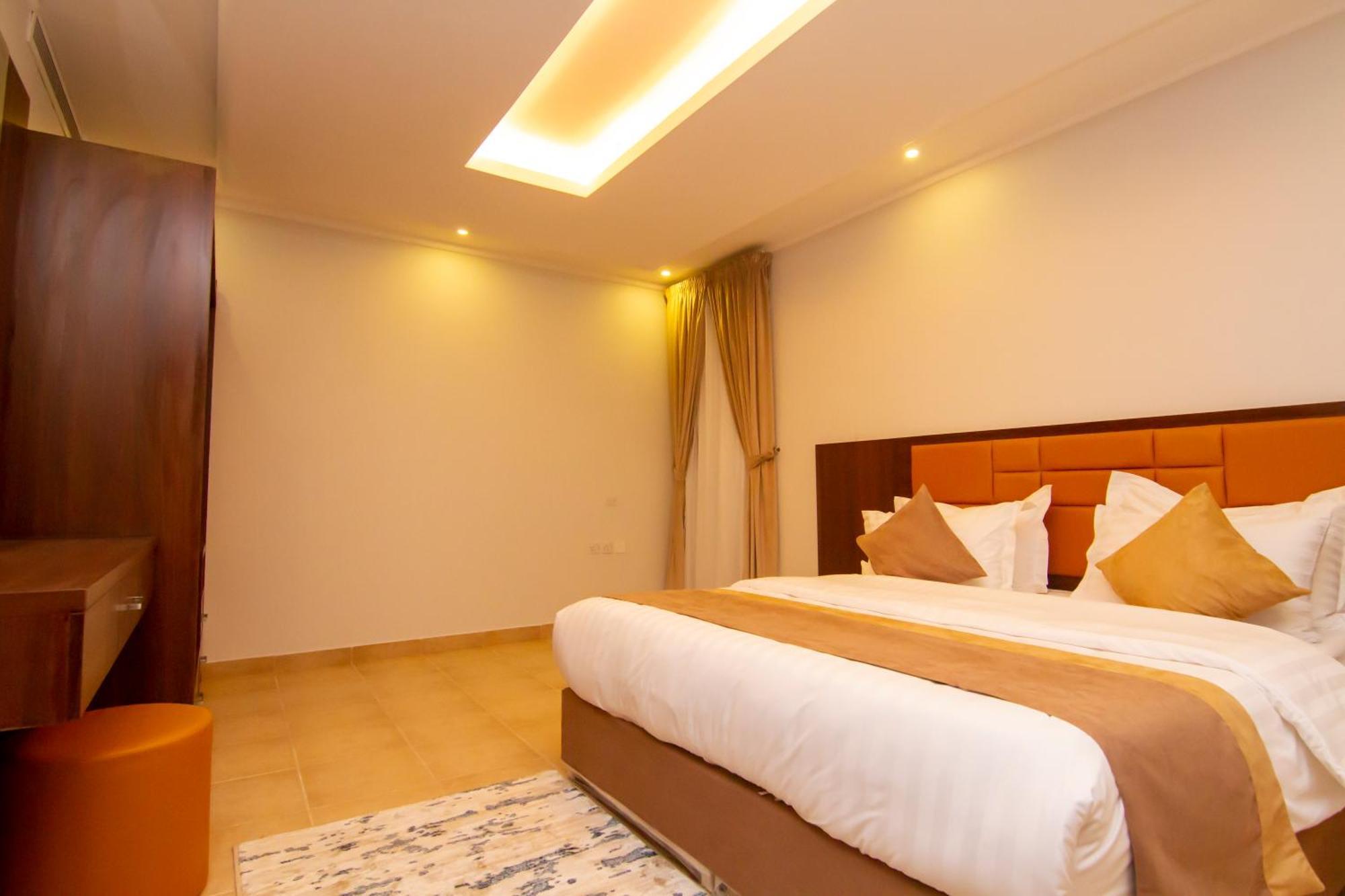ال متعب سويتس المرسلات Aparthotel Riyadh Eksteriør bilde
