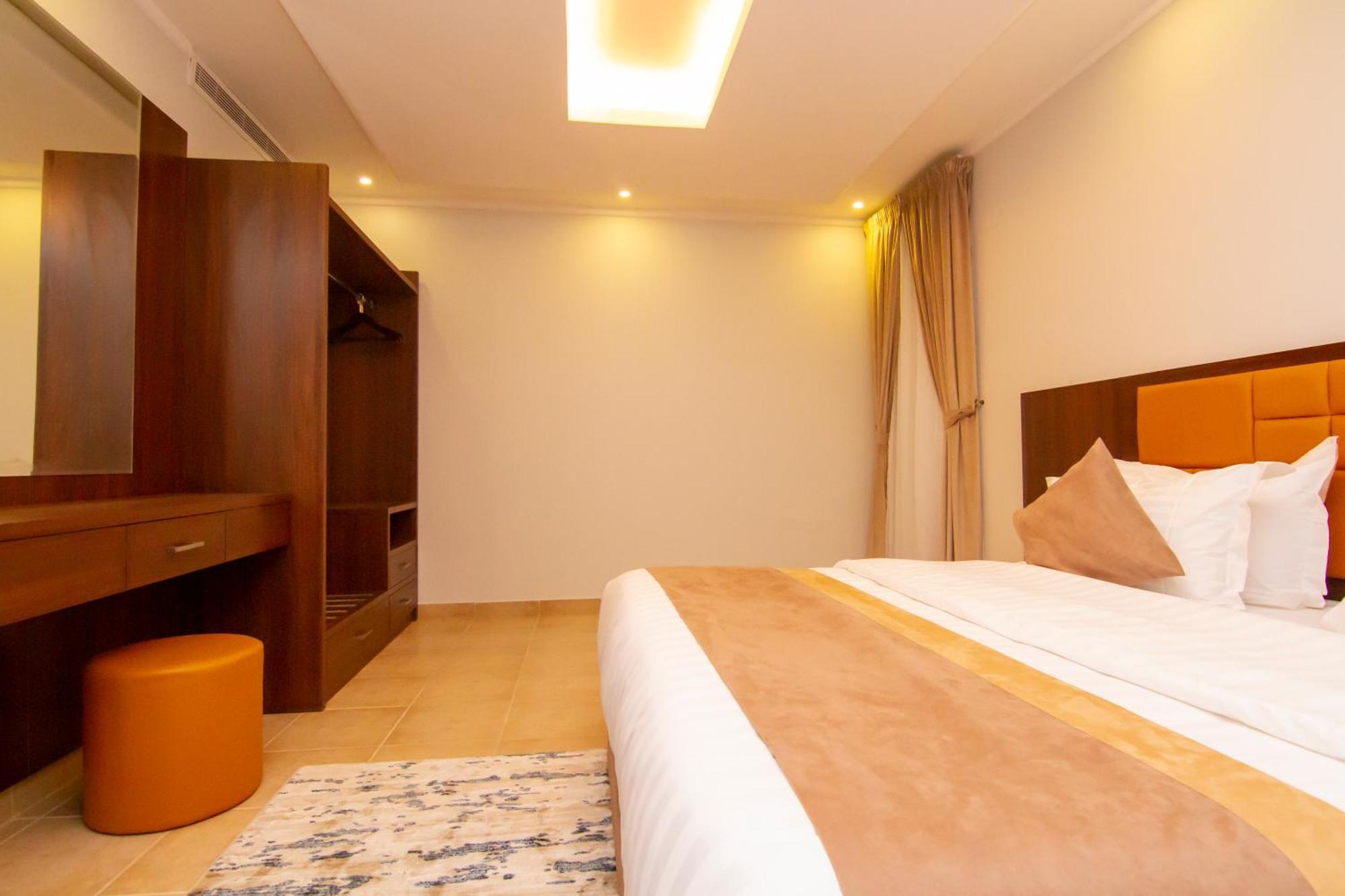 ال متعب سويتس المرسلات Aparthotel Riyadh Eksteriør bilde