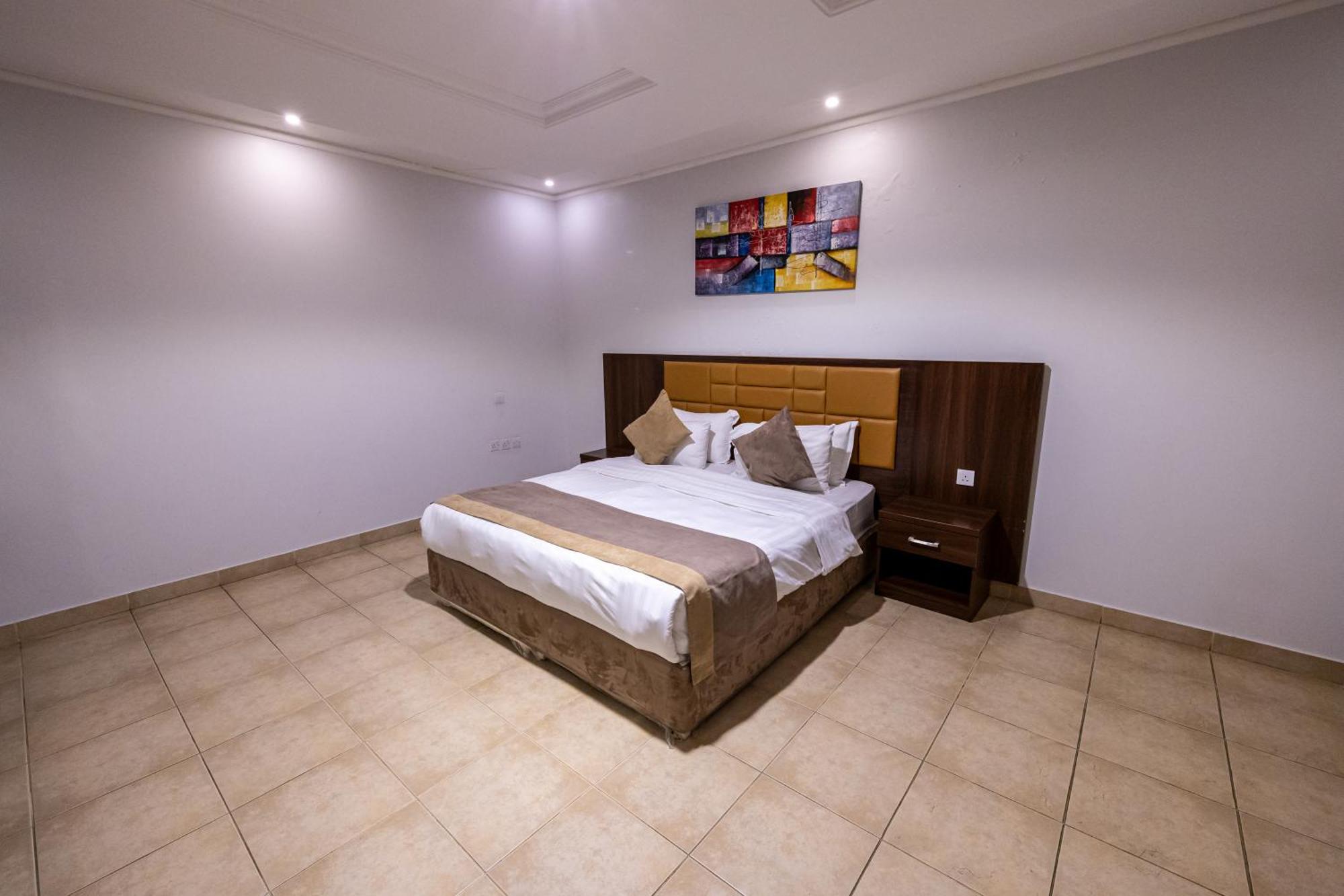 ال متعب سويتس المرسلات Aparthotel Riyadh Eksteriør bilde
