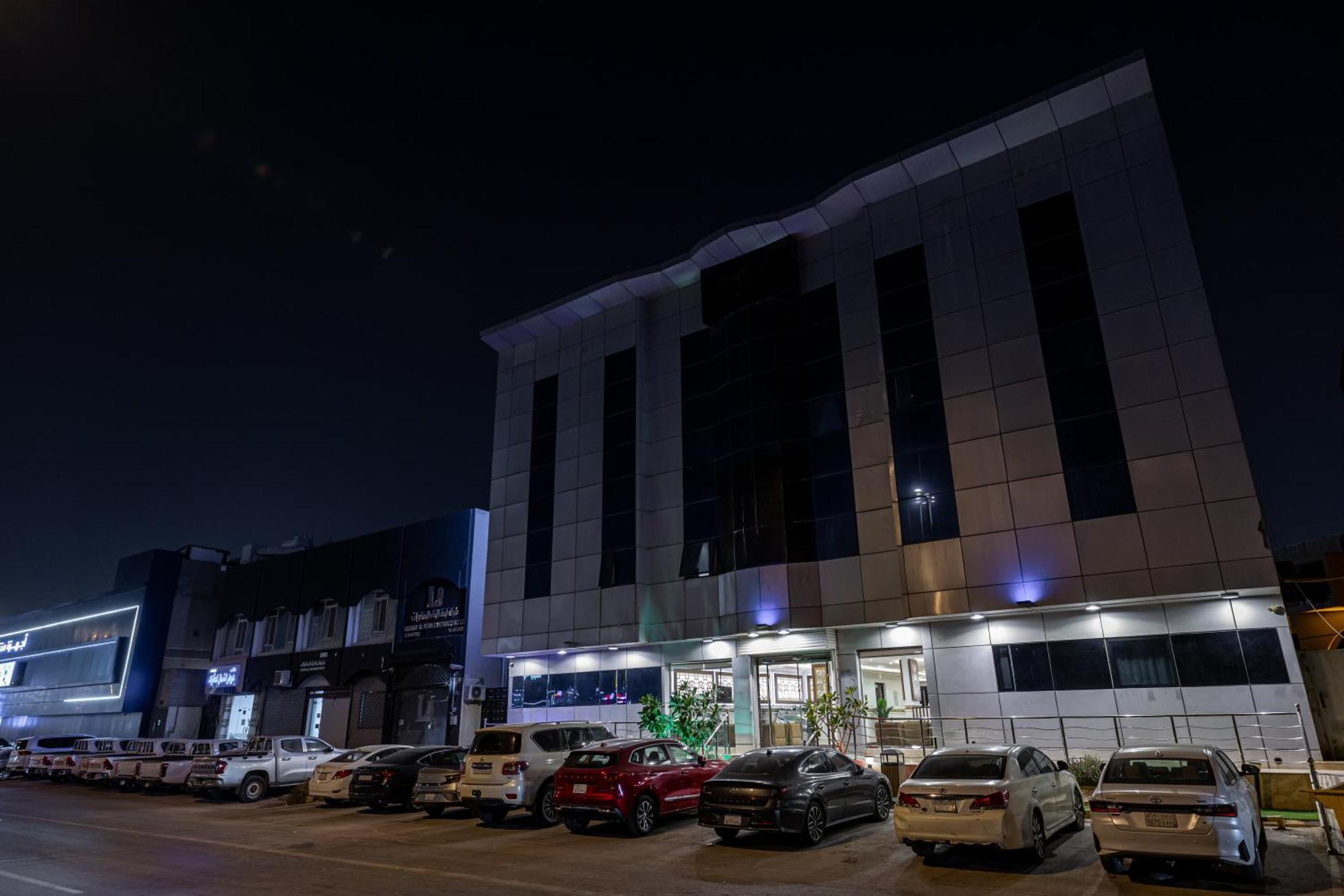 ال متعب سويتس المرسلات Aparthotel Riyadh Eksteriør bilde