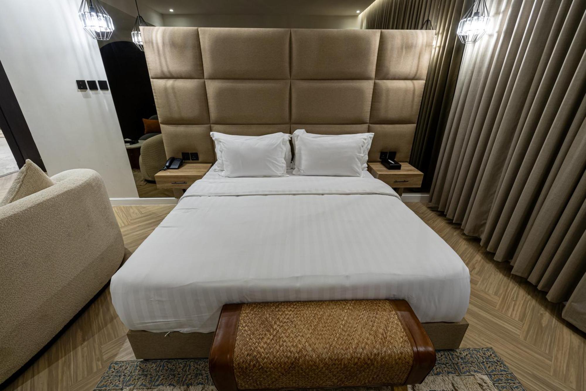 ال متعب سويتس المرسلات Aparthotel Riyadh Eksteriør bilde